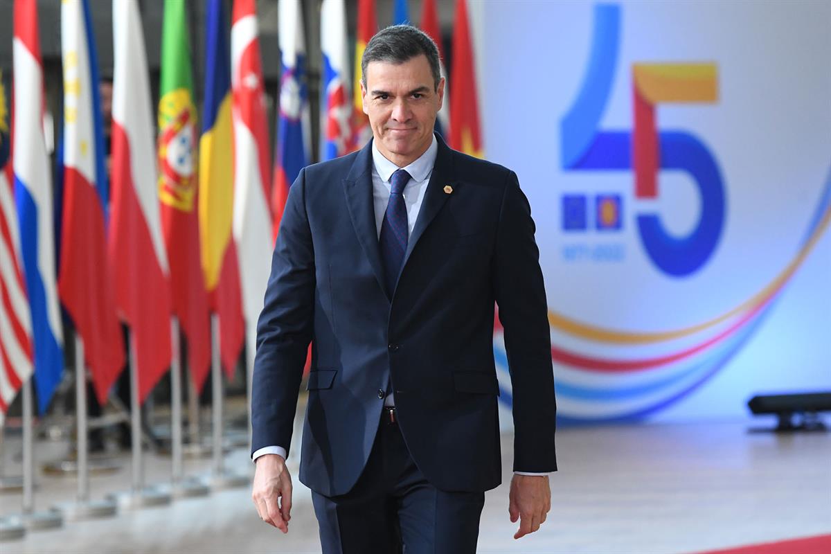 14/12/2022. Pedro Sánchez asiste a la Cumbre UE-ASEAN. El presidente del Gobierno, Pedro Sánchez, a su llegada a la Cumbre de la Unión Europ...