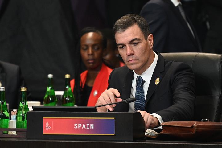 El presidente del Gobierno, Pedro Sánchez, durante la primera sesión plenaria de la Cumbre del G-20.