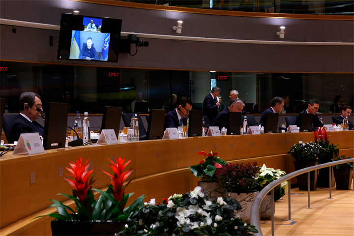 Los líderes de la UE, durante una intervención en línea del presidente de Ucrania