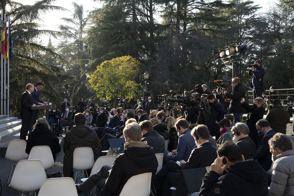 17/01/2022. Pedro Sánchez recibe al canciller alemán Olaf Scholz. El presidente del Gobierno, Pedro Sánchez, y el canciller de la República ...