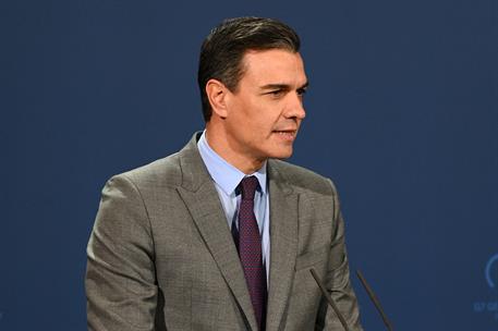 18/03/2022. Viaje del presidente del Gobierno a Alemania. El presidente del Gobierno, Pedro Sánchez, durante su declaración ante los medios ...