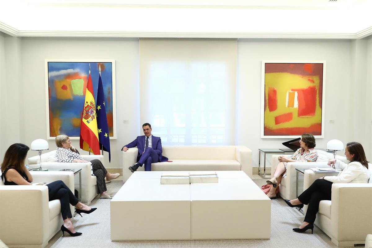 19/05/2022. Pedro Sánchez recibe a Michelle Bachelet. El presidente del Gobierno, Pedro Sánchez, y la Alta Comisionada de la ONU para los De...