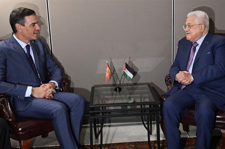 19/09/2022. Pedro Sánchez continúa su viaje a Nueva York con una reunión bilateral con el jefe de Esado de Palestina. El presidente del Gobi...