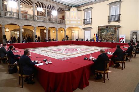 20/01/2022. Pedro Sánchez asiste a la 32ª reunión ordinaria del Patronato de la Fundación Carolina. El presidente del Gobierno, Pedro Sánche...