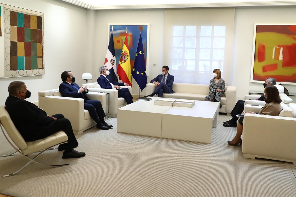 20/01/2022. Pedro Sánchez recibe al presidente de la República Dominicana, Luis Rodolfo Abinader Corona. El presidente del Gobierno, Pedro S...