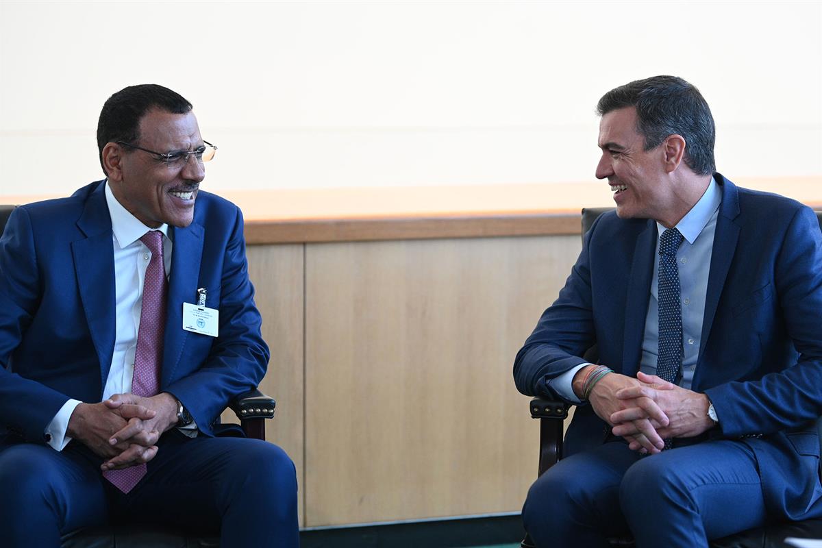 20/09/2022. Sánchez se reúne en Nueva York con el presidente de Níger, Mohamed Bazoum. El presidente del Gobierno, Pedro Sánchez, y el presi...