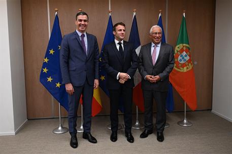 20/10/2022. Pedro Sánchez se reúne con Macron y Costa. El presidente del Gobierno, Pedro Sánchez, mantiene un encuentro con el presidente de...
