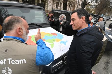 21/04/2022. Viaje del presidente del Gobierno a Ucrania. El presidente del Gobierno, Pedro Sánchez, ha mantenido un encuentro con el chef es...