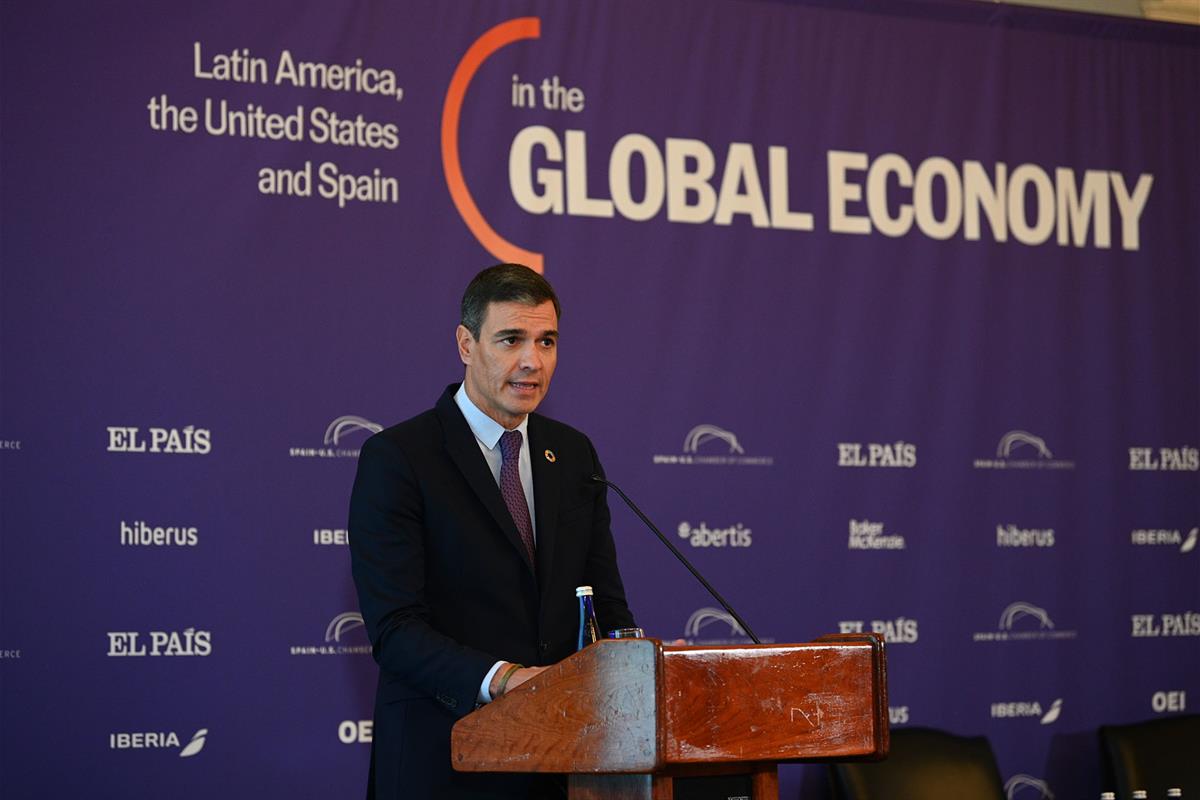 21/09/2022. Sánchez participa en el foro 'Latin America, the United States and Spain in the global economy'. El presidente del Gobierno, Ped...