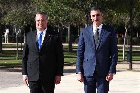 23/11/2022. Pedro Sánchez asiste a la I Cumbre hispano-rumana. El presidente del Gobierno, Pedro Sánchez, y el primer ministro de Rumanía, N...