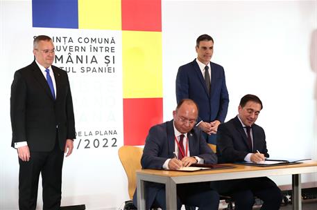 23/11/2022. Pedro Sánchez asiste a la I Cumbre hispano-rumana. Firma de acuerdos entre los Gobiernos español y rumano, presidida por el pres...