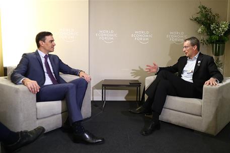 24/05/2022. Pedro S&#225;nchez asiste a la Reuni&#243;n Anual del Foro Econ&#243;mico Mundial. El presidente del Gobierno, Pedro S&#225;nchez, mantiene una reun...