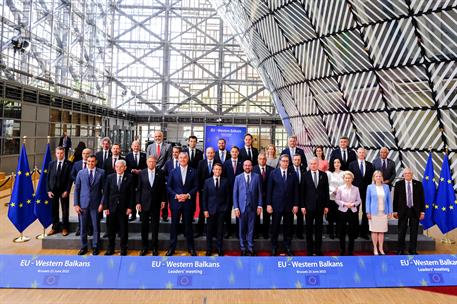 23/06/2022. Pedro S&#225;nchez participa en la Cumbre Uni&#243;n Europea-Balcanes Occidentales. Foto de familia en la Cumbre Uni&#243;n Europea-Balcanes Oc...