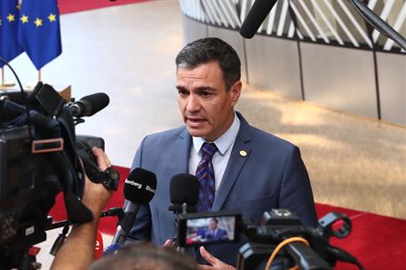 23/06/2022. Pedro S&#225;nchez asiste al Consejo Europeo. El presidente del Gobierno, Pedro S&#225;nchez, ha atendido a los medios de comunicaci&#243;n a s...