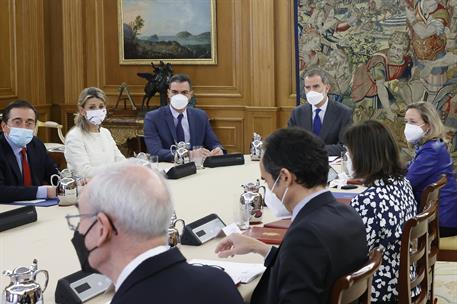 24/02/2022. Pedro Sánchez asiste a la reunión del Consejo de Seguridad Nacional. El presidente del Gobierno, Pedro Sánchez, durante la reuni...