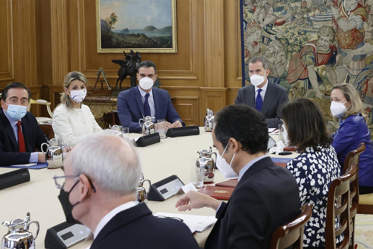 24/02/2022. Pedro Sánchez asiste a la reunión del Consejo de Seguridad Nacional. El presidente del Gobierno, Pedro Sánchez, durante la reuni...