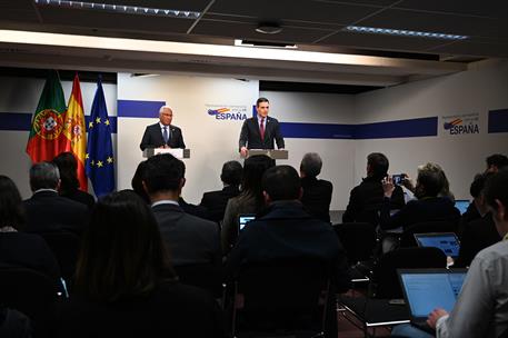 25/03/2022. Rueda de prensa posterior al Consejo Europeo. El presidente del Gobierno, Pedro Sánchez, y el primer ministro de Portugal, Antón...