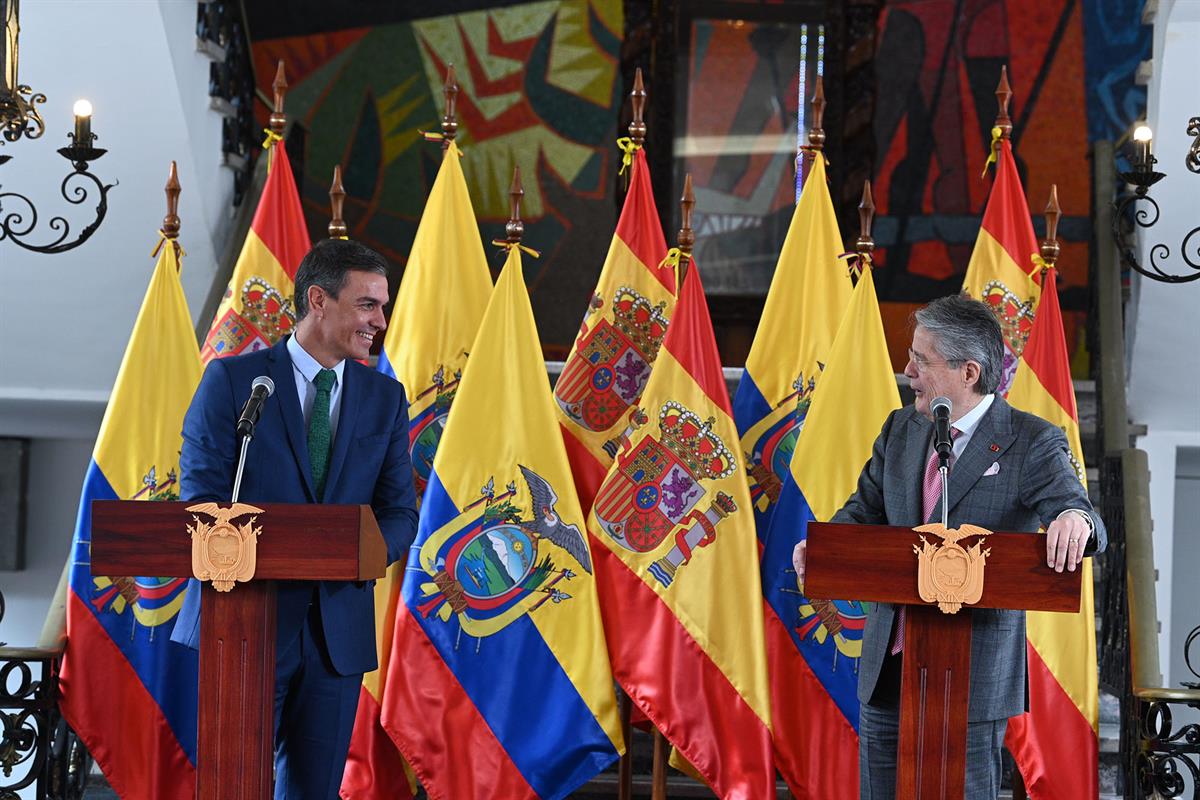 25/08/2022. Viaje oficial de Pedro Sánchez por América Latina: Ecuador. Comparecencia conjunta del presidente del Gobierno, Pedro Sánchez y ...