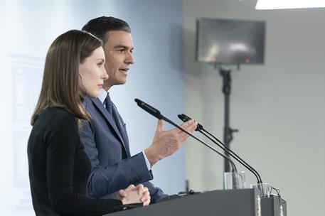 26/01/2022. Sánchez recibe a la primera ministra de Finlandia. El presidente del Gobierno, Pedro Sánchez, y la primera ministra de la Repúbl...