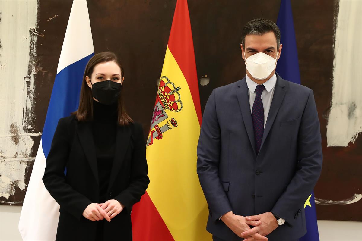 26/01/2022. Sánchez recibe a la primera ministra de Finlandia. El presidente del Gobierno, Pedro Sánchez, junto a la primera ministra de la ...