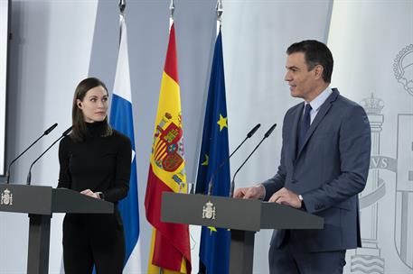 26/01/2022. Sánchez recibe a la primera ministra de Finlandia. El presidente del Gobierno, Pedro Sánchez, y la primera ministra de la Repúbl...