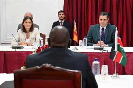 26/10/2022. Viaje del presidente del Gobierno a Kenia. El presidente del Gobierno, Pedro Sánchez, y la ministra de Industria, Comercio y Tur...