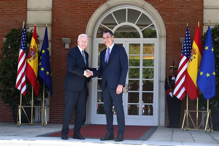 28/06/2022. Pedro Sánchez se reúne con el presidente de Estados Unidos, Joe Biden. El presidente del Gobierno, Pedro Sánchez, recibe al pres...