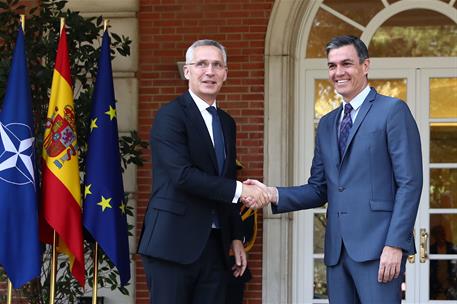 30/05/2022. Pedro Sánchez se reúne con el secretario general de la OTAN. El presidente del Gobierno, Pedro Sánchez, recibe al secretario gen...