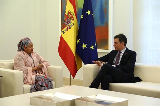 El presidente del Gobierno, Pedro Sánchez, y la vicesecretaria general de Naciones Unidas, Amina Mohamed
