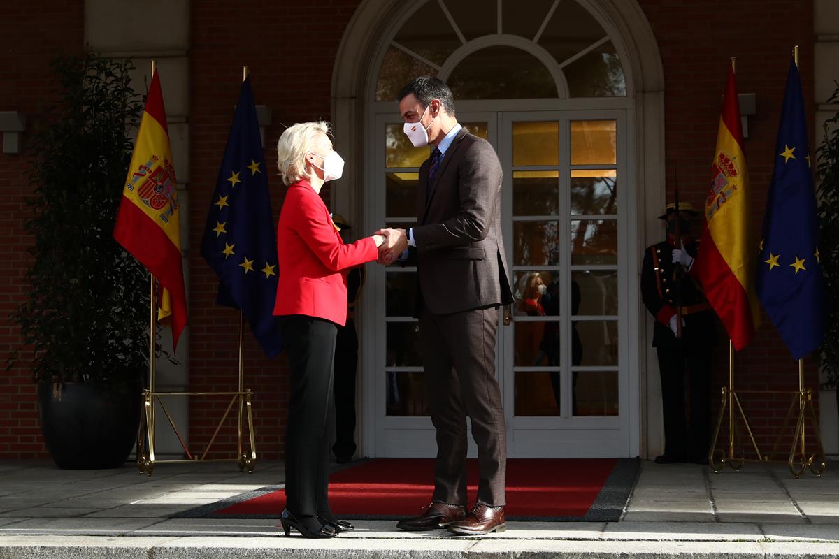 5/03/2022. Pedro Sánchez recibe a la presidenta de la Comisión Europea, Ursula von der Leyen. El presidente del Gobierno, Pedro Sánchez, rec...