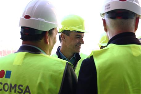 2/04/2023. Pedro Sánchez visita las obras del túnel de la autovía B-40, en Barcelona. El presidente del Gobierno, Pedro Sánchez, durante la ...