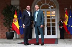 2/07/2023. Pedro Sánchez recibe en La Moncloa al presidente del Consejo Europeo