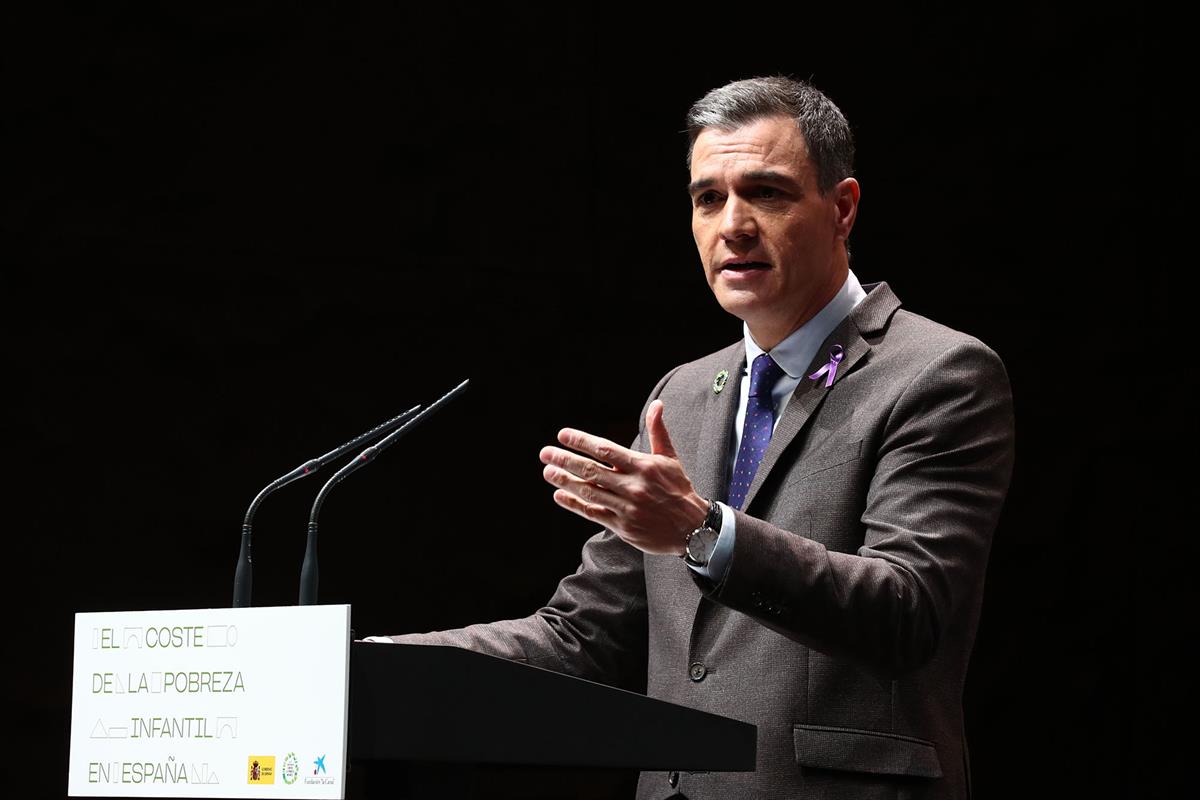 6/03/2023. Pedro Sánchez interviene en la presentación de "El coste de la pobreza infantil". El presidente del Gobierno, Pedro Sánchez, dura...