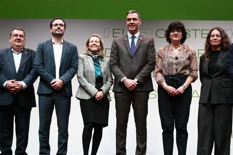 6/03/2023. Sánchez interviene en la presentación de "El coste de la pobreza infantil". Ernesto Gasco, Alberto Garzón, Nadia Calviño y Pedro ...