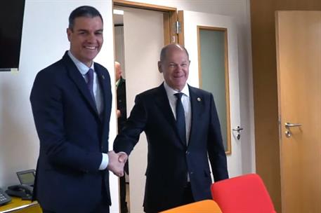 10/02/2023. Pedro S&#225;nchez participa en la reuni&#243;n del Consejo Europeo. El presidente del Gobierno, Pedro S&#225;nchez, mantiene una reuni&#243;n bilat...