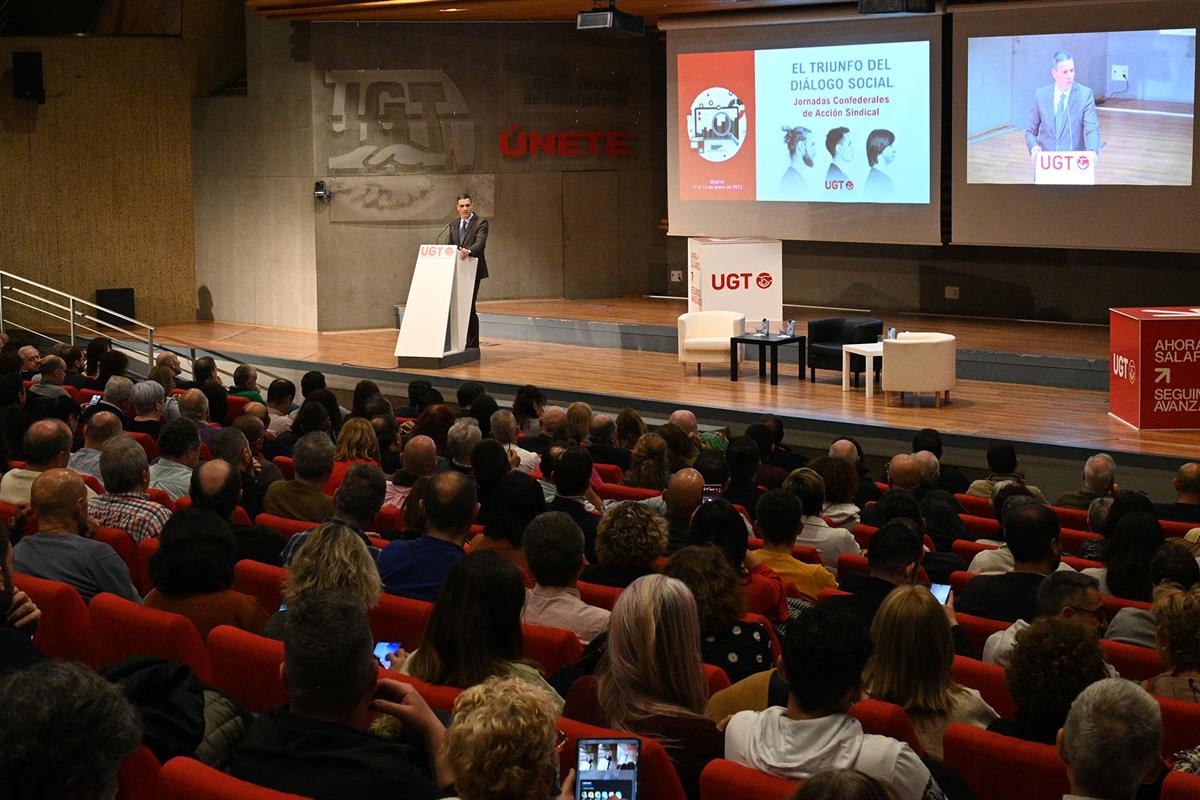 11/01/2023. Sánchez participa en la inauguración de las jornadas confederales de acción sindical de UGT. El presidente del Gobierno, Pedro S...