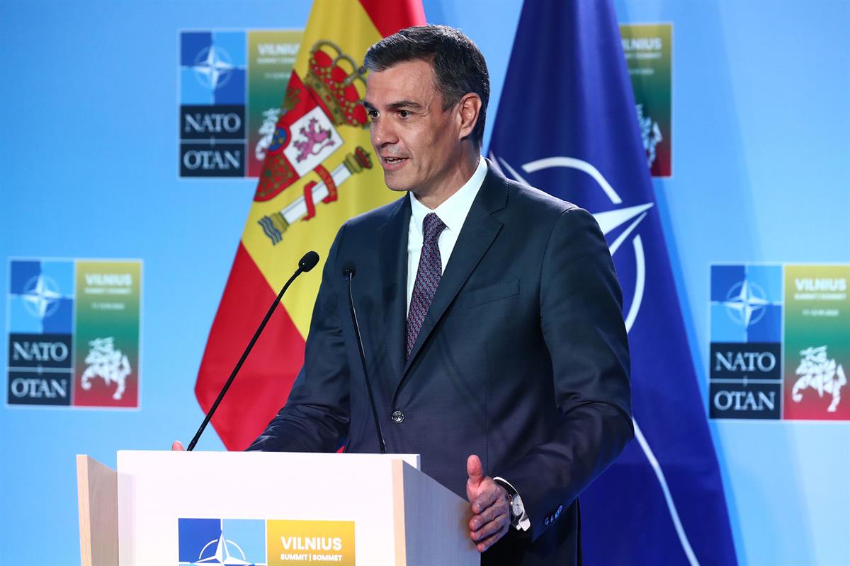 12/07/2023. Pedro Sánchez participa en la Cumbre de la OTAN celebrada en Lituania. El presidente del Gobierno, Pedro Sánchez, durante su com...