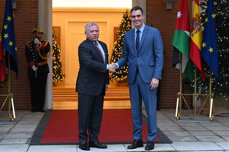12/12/2023. Pedro Sánchez receives the King of Jordan, Abdullah II bin Al-Hussein, at the Moncloa Palace. Pedro Sánchez receives the King of...