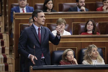 15/02/2023. Pedro S&#225;nchez asiste a la sesi&#243;n de control en el Congreso. El presidente del Gobierno, Pedro S&#225;nchez, durante su intervenci&#243;n e...