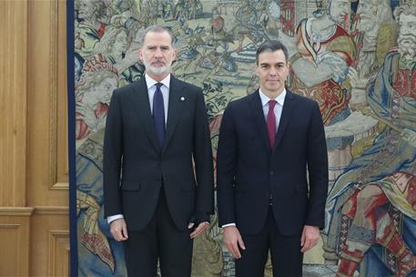 17/11/2023. Pedro Sánchez promete el cargo de presidente del Gobierno. El rey Felipe VI junto al presidente del Gobierno, Pedro Sánchez.