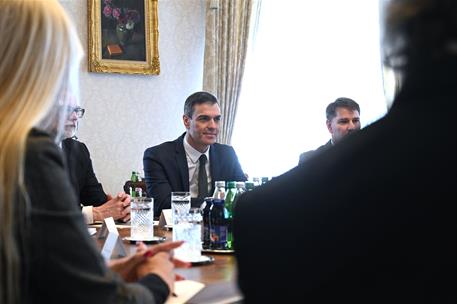 17/02/2023. Viaje del presidente del Gobierno a Eslovenia. El presidente del Gobierno, Pedro Sánchez, mantiene un encuentro con el primer mi...