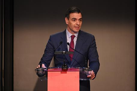 18/12/2023. Acto de homenaje a Jer&#243;nimo Saavedra. El presidente del Gobierno, Pedro S&#225;nchez, durante su intervenci&#243;n en el acto de homenaje ...