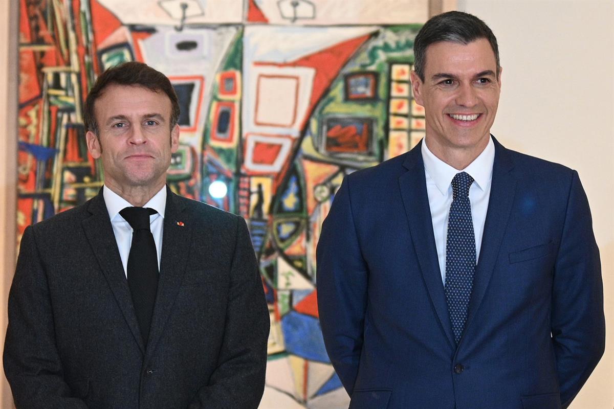 19/01/2023. XXVII Cumbre España-Francia - visita al Museo Picasso. El presidente del Gobierno, Pedro Sánchez, visita junto al presidente de ...