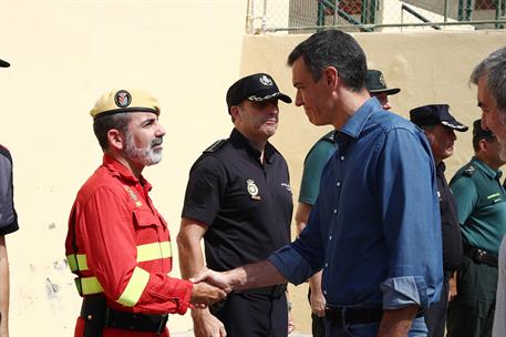 21/08/2023. Pedro Sánchez visita la zona afectada por el incendio de Tenerife. El presidente del Gobierno en funciones, Pedro Sánchez, duran...