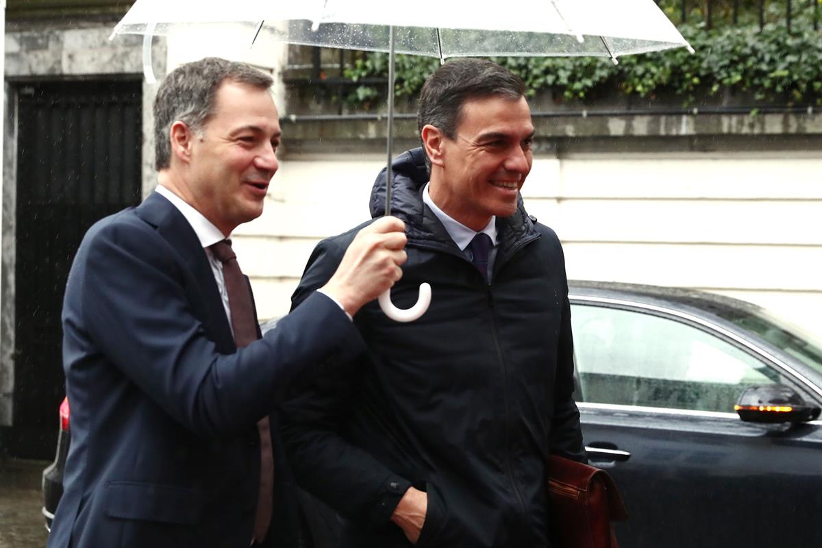 23/03/2023. Pedro Sánchez asiste a la reunión del Consejo Europeo - reunión con De Croo. El presidente del Gobierno, Pedro Sánchez, es recib...