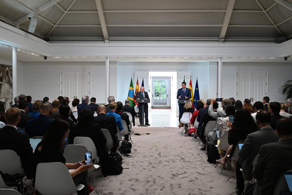 26/04/2023. Sánchez recibe al presidente de Brasil, Lula da Silva. El presidente del Gobierno, Pedro Sánchez, durante la rueda de prensa que...