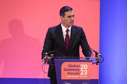 El presidente del Gobierno en funciones, Pedro Sánchez, durante su intervcención 