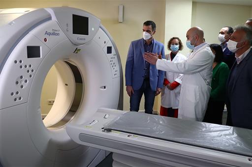 El presidente del Gobierno, durante su visita al Hospital Universitario de La Palma