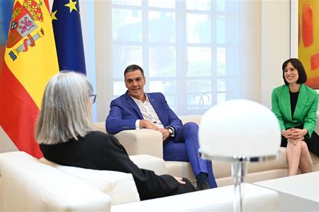 28/09/2023. Pedro Sánchez recibe a la Premio Nobel de Física, Donna Strickland. El presidente del Gobierno en funciones, Pedro Sánchez, y la...