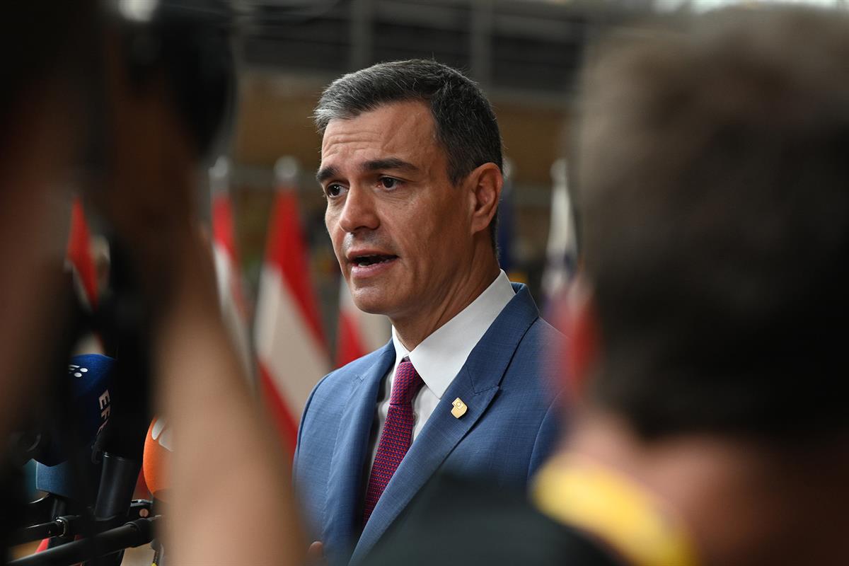 El presidente del Gobierno, Pedro Sánchez, a su llegada a la sesión de trabajo de la primera jornada del Consejo Europeo.